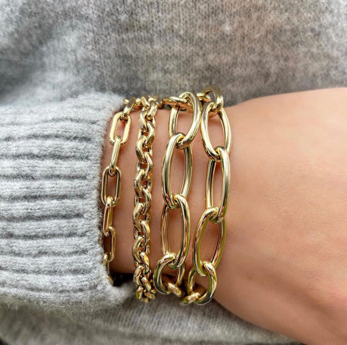 evil-eye-link-bracelet-yellow-gold-shylee-rose-jewelry