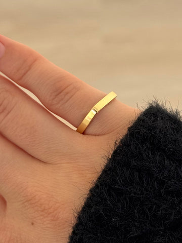 Solid Square Ring