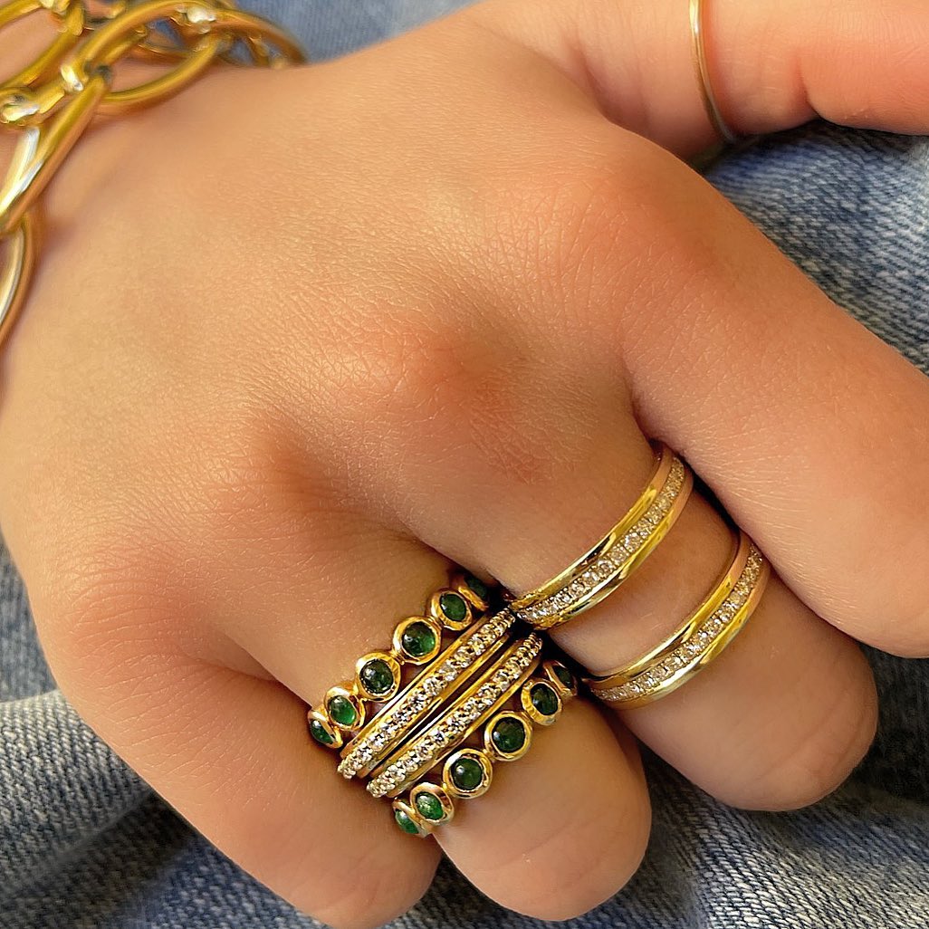 small-emerald-eternity-stone-ring-yellow-gold-shylee-rose-jewelry